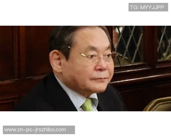 意甲动态：新劳塔罗正式加盟国米米兰队魂继承人或将重返老东家